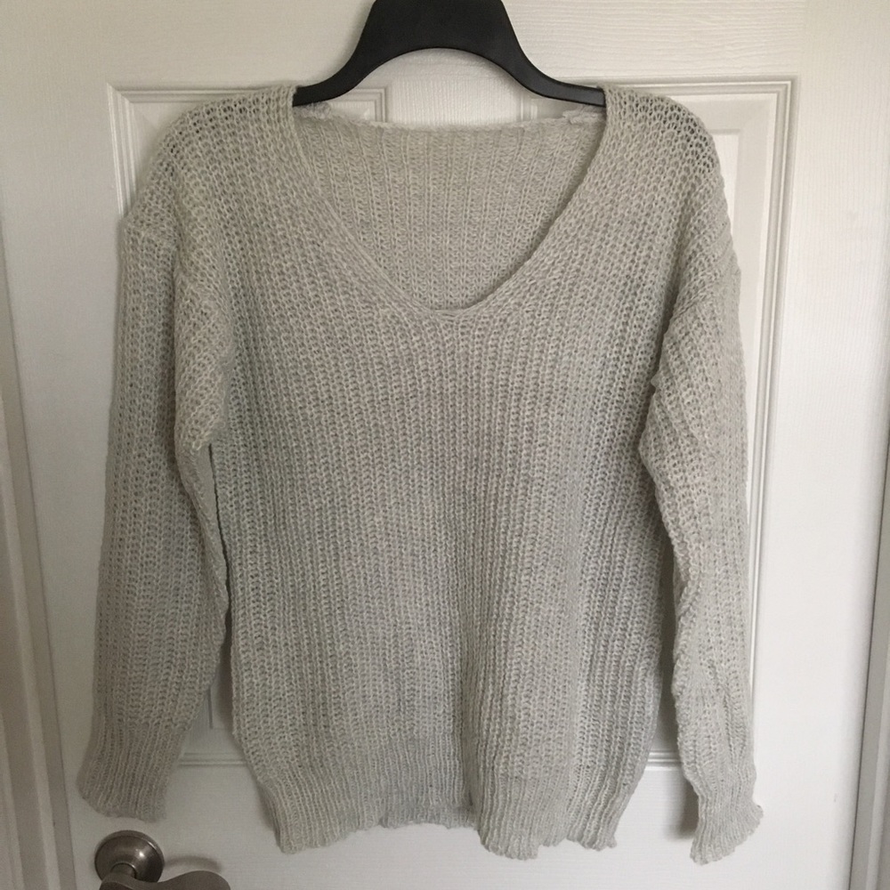 Light gray v neck sweater